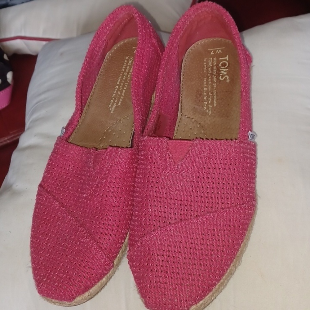 Toms Perforated Espadrille Pink Canvas Slip Ons, 7W